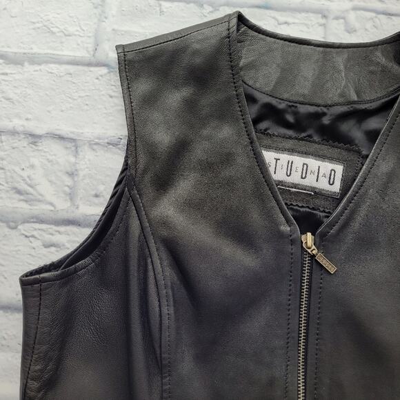 Siena Studio Black Zip Front Leather Vest size M/L - Picture 6 of 10
